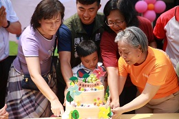 The 20th Anniversary of Donggang Early Intervention Service Center, its graduates come back to the celebration together.